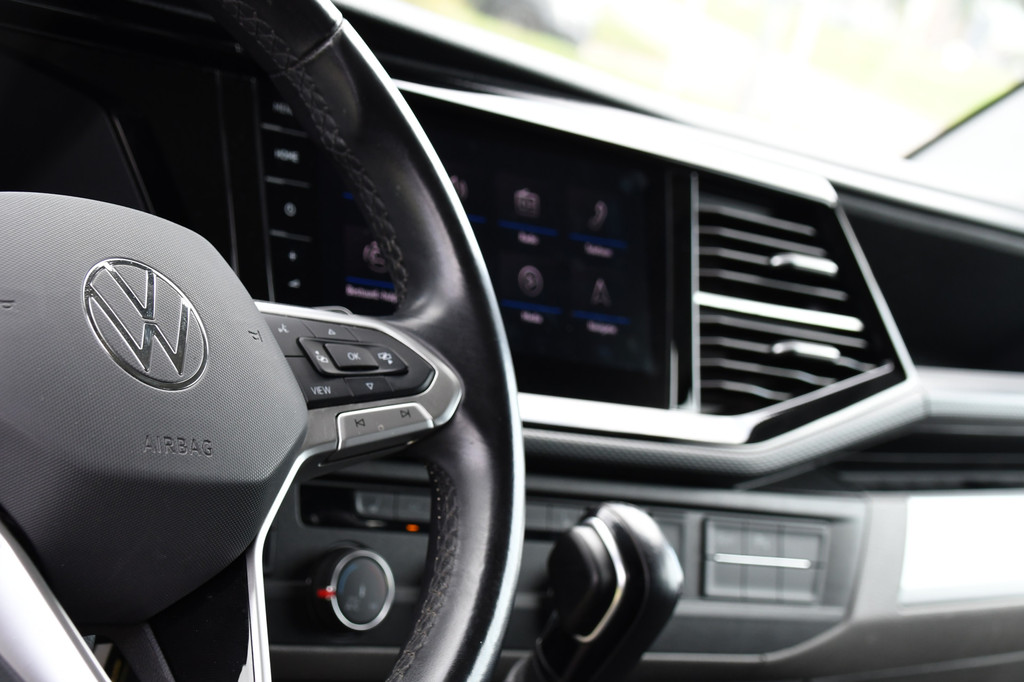 Volkswagen Transporter 2.0 TDI L2H1 Bulli Virtual, Adaptieve Cruise, Camera, Carplay, NAVI, LED, 150pk, Sensoren, Automaat, Uniek! 13