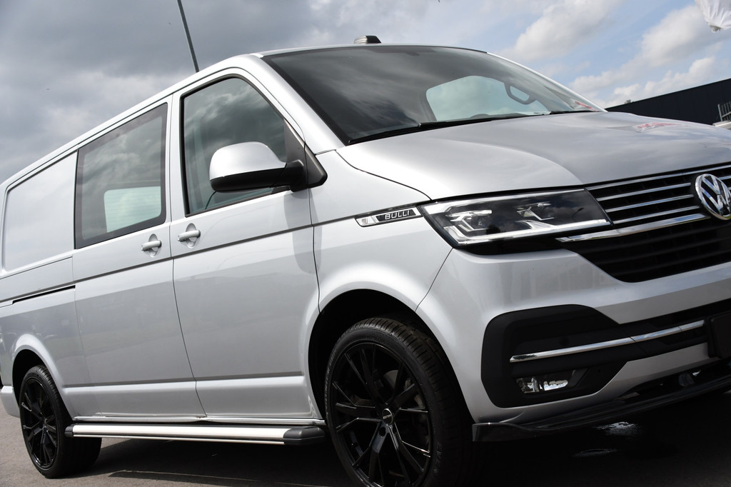 Volkswagen Transporter 2.0 TDI L2H1 Bulli Virtual, Adaptieve Cruise, Camera, Carplay, NAVI, LED, 150pk, Sensoren, Automaat, Uniek! 20