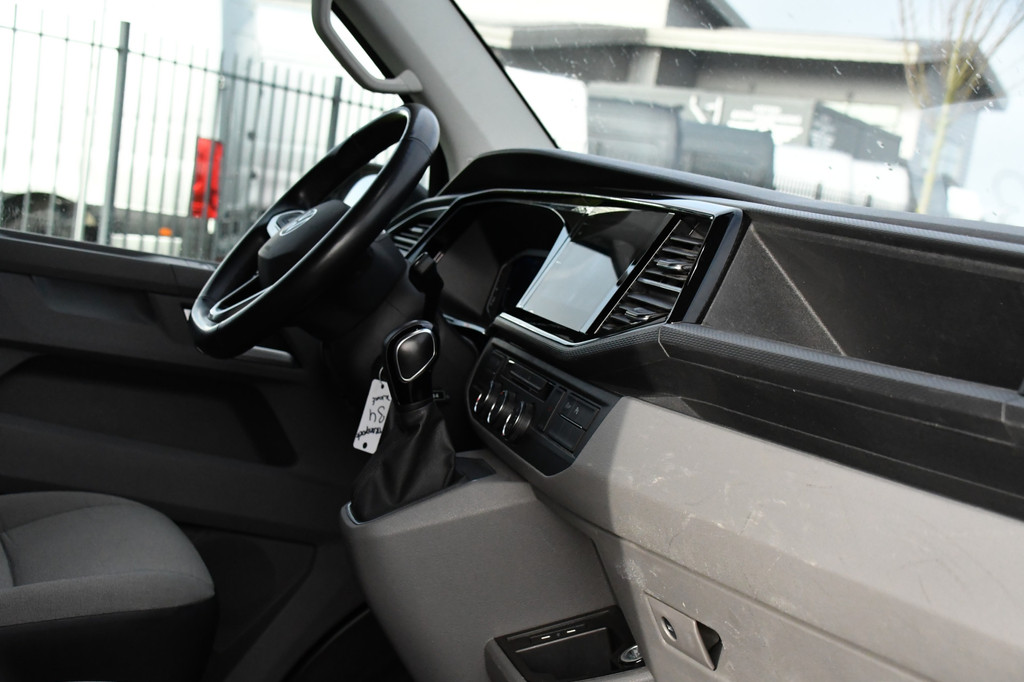 Volkswagen Transporter 2.0 TDI L2H1 Bulli Virtual, Adaptieve Cruise, Carplay, Camera, 150pk, 2 x Schuifdeur, LED, Multimedia, Uniek! 12
