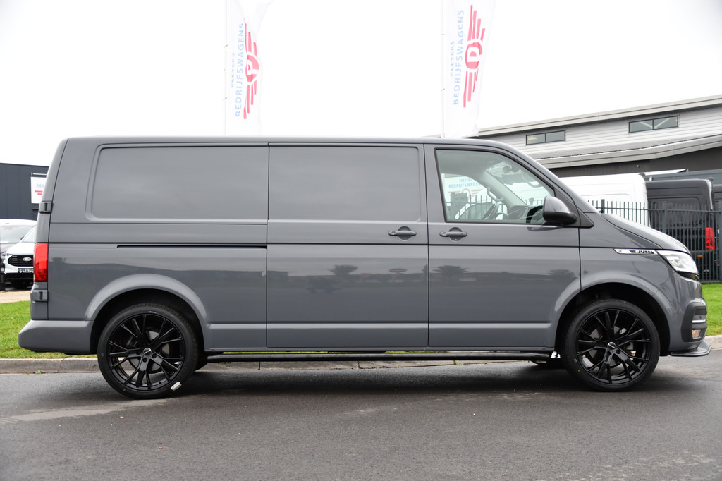 Volkswagen Transporter 2.0 TDI L2H1 Bulli Virtual, Cruise, Carplay, Automaat, Multimedia, Sensoren, 150PK, Trekhaak, LED, UNIEK! 10