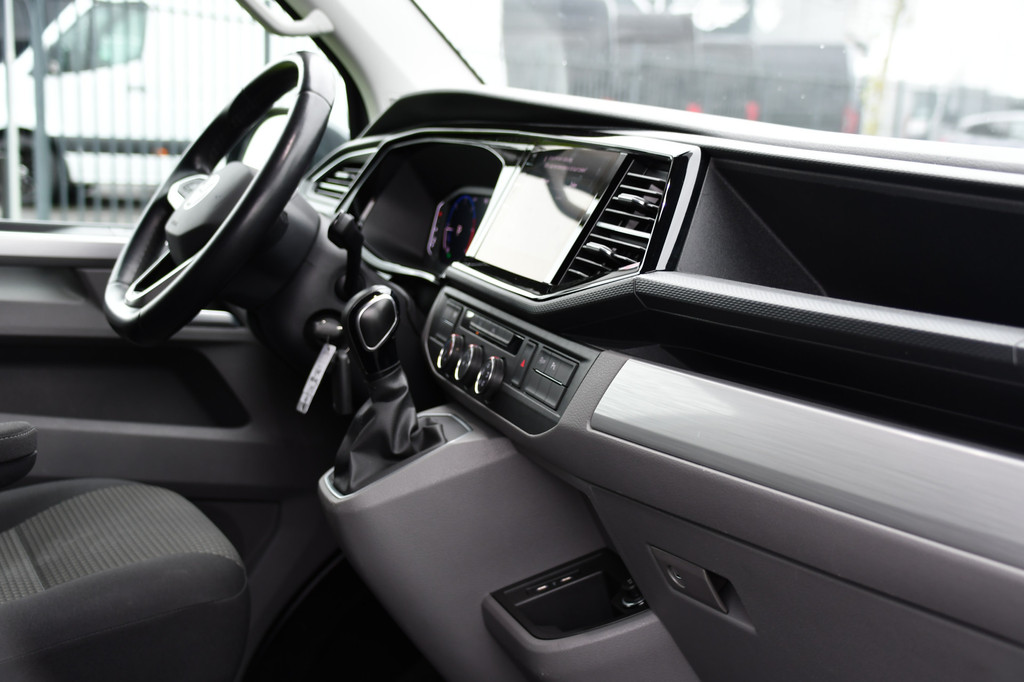 Volkswagen Transporter 2.0 TDI L2H1 Bulli Virtual, Cruise, Carplay, Automaat, Multimedia, Sensoren, 150PK, Trekhaak, LED, UNIEK! 11