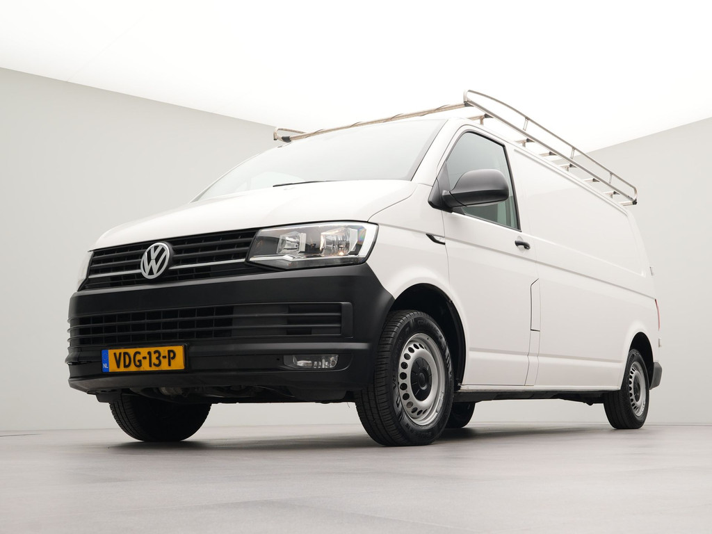 Volkswagen Transporter 2.0 TDI L2H1 Comfortline 75Kw | Navigatie | Achteruitrijcamera | Appconnect |trekhaak 10