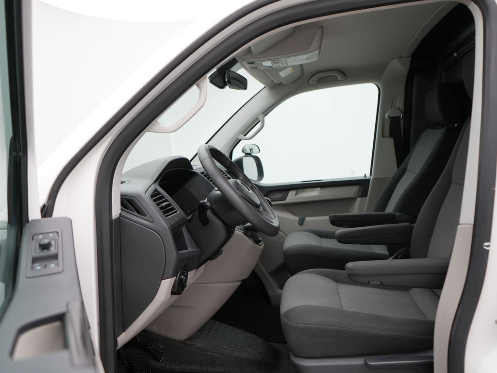Volkswagen Transporter 2.0 TDI L2H1 Comfortline 75Kw | Navigatie | Achteruitrijcamera | Appconnect |trekhaak 15