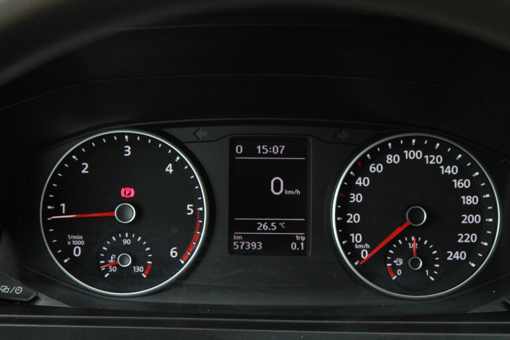 Volkswagen Transporter 2.0 TDI L2H1 Comfortline / App Connect / Trekhaak / Navi / cruise / Imperiaal 15