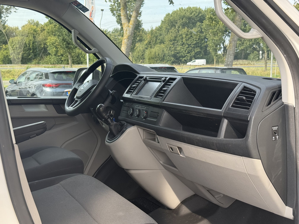 Volkswagen Transporter 2.0 TDI L2H1 Comfortline | NL-auto | Airco | Cruisec. | Trekhaak | Sidebars 10