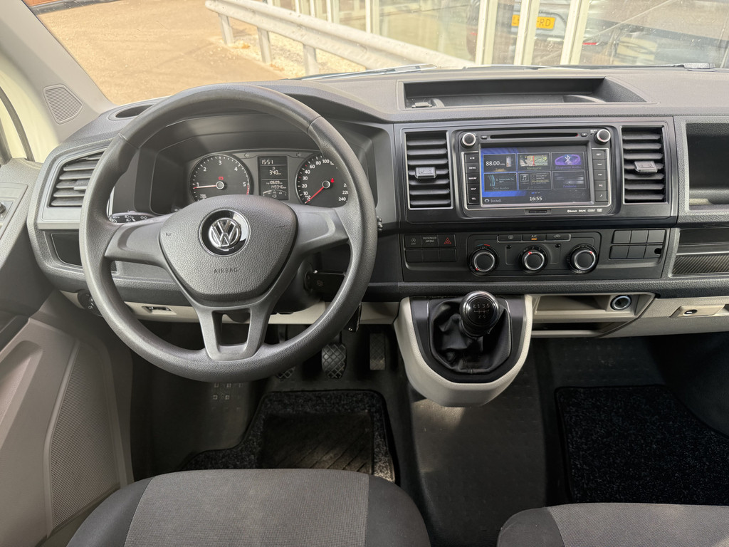 Volkswagen Transporter 2.0 TDI L2H1 Comfortline | NL-auto | Airco | Cruisec. | Trekhaak | Sidebars 11