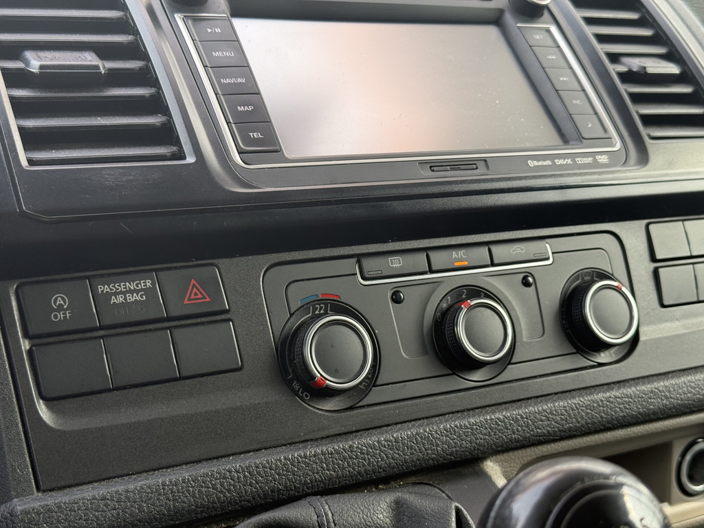 Volkswagen Transporter 2.0 TDI L2H1 Comfortline | NL-auto | Airco | Cruisec. | Trekhaak | Sidebars 20