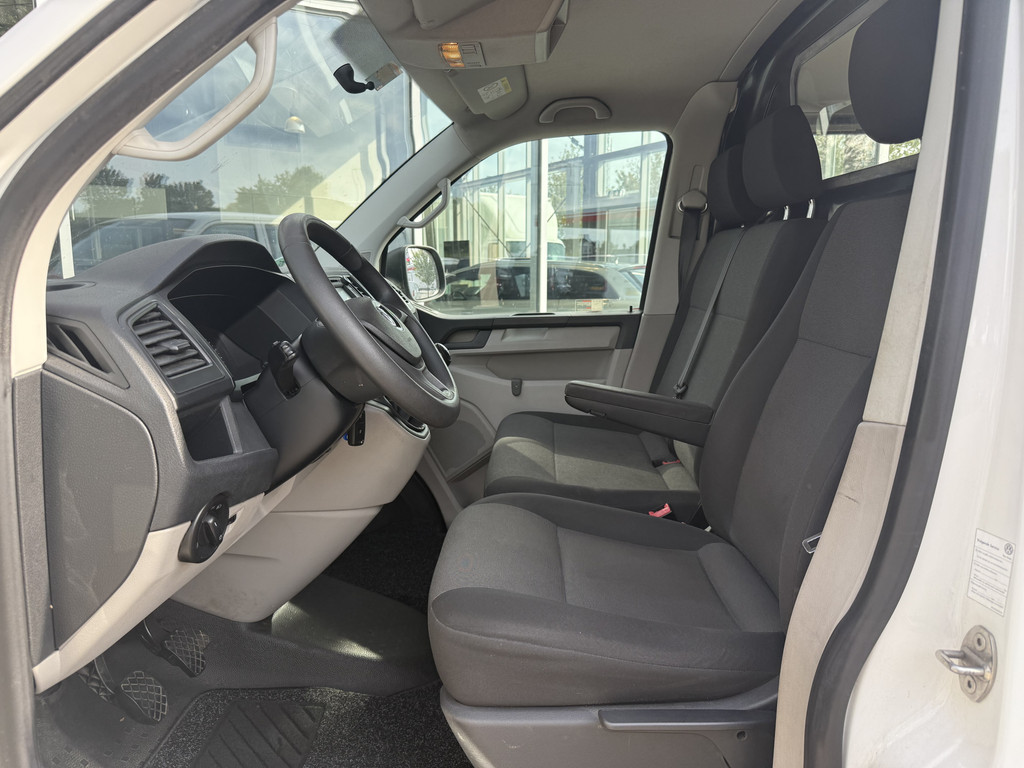 Volkswagen Transporter 2.0 TDI L2H1 Comfortline | NL-auto | Airco | Cruisec. | Trekhaak | Sidebars 8