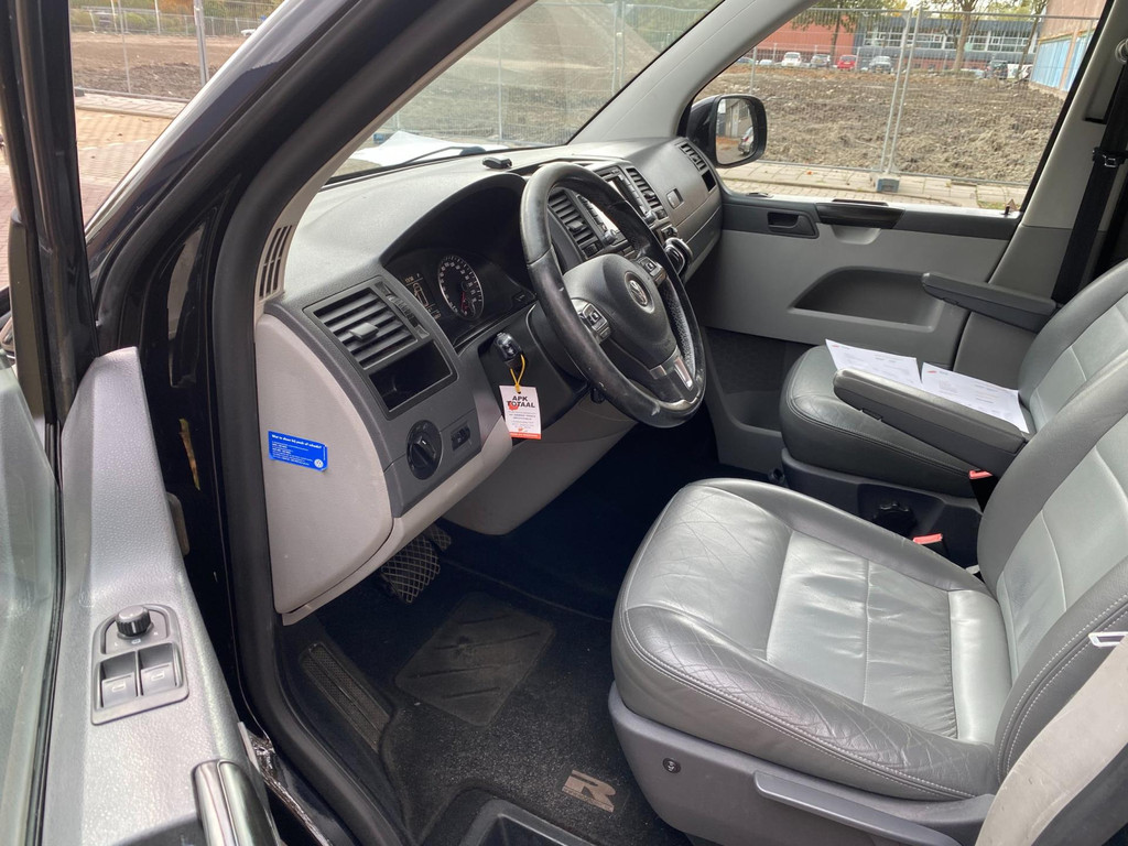 Volkswagen Transporter 2.0 TDI L2H1 DC Comfortline * Automaat * AC/Clima *Navigatie *Cruise Control*Camera * Automaat niet 100%!! 7