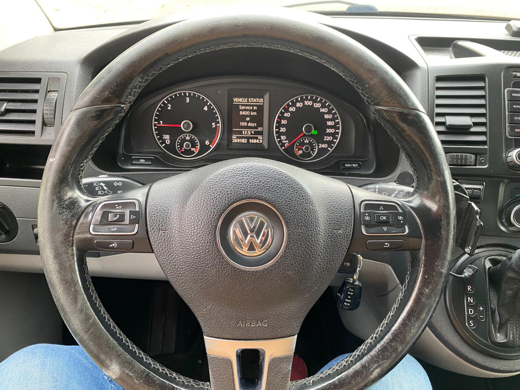 Volkswagen Transporter 2.0 TDI L2H1 DC Comfortline * Automaat * AC/Clima *Navigatie *Cruise Control*Camera * Automaat niet 100%!! 8