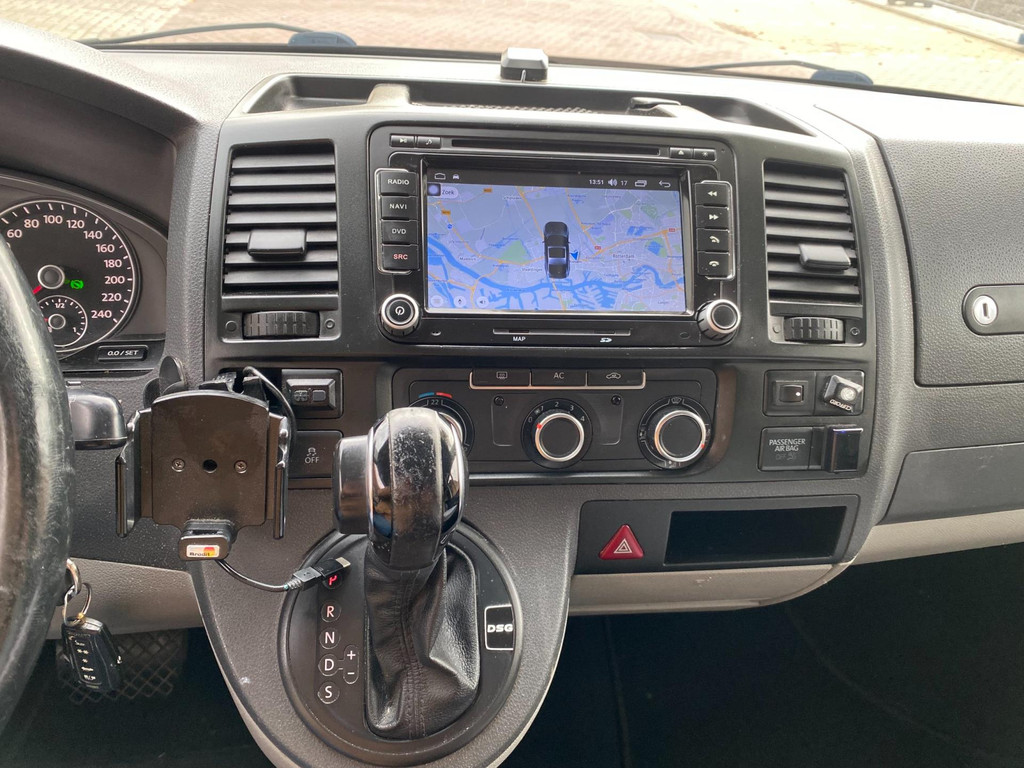 Volkswagen Transporter 2.0 TDI L2H1 DC Comfortline * Automaat * AC/Clima *Navigatie *Cruise Control*Camera * Automaat niet 100%!! 9