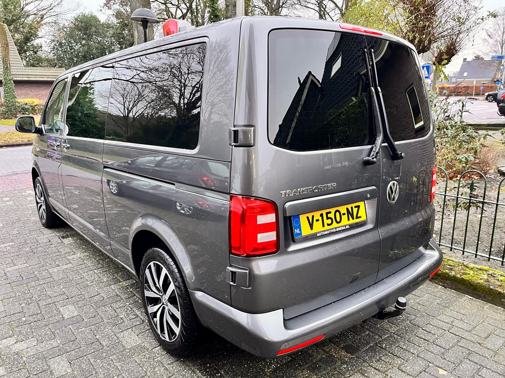 Volkswagen Transporter 2.0 TDI L2H1 DC Highline 12