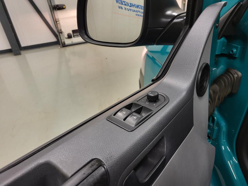 Volkswagen Transporter 2.0TDI L2/H1 Dubbele Cabine! 12