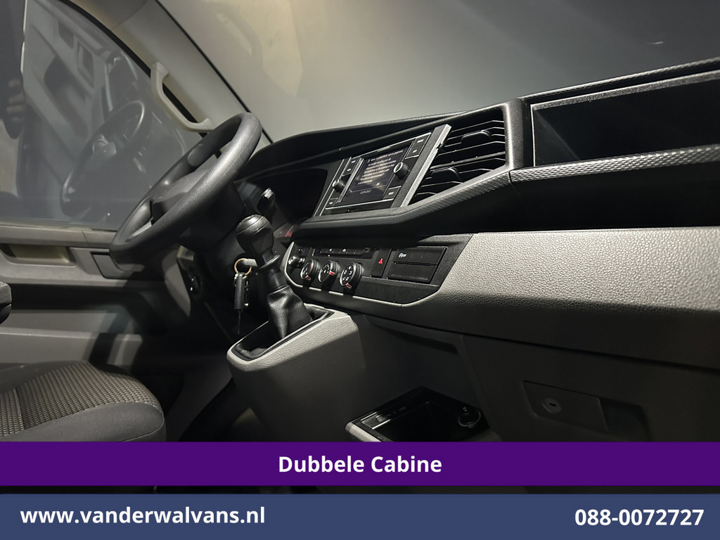 Volkswagen Transporter 2.0 TDI L2H1 Dubbele Cabine Euro6 Airco | 2200kg Trekhaak | Apple Carplay Cruiscontrol, Android Auto, 5-Zits, Parkeersensoren 13