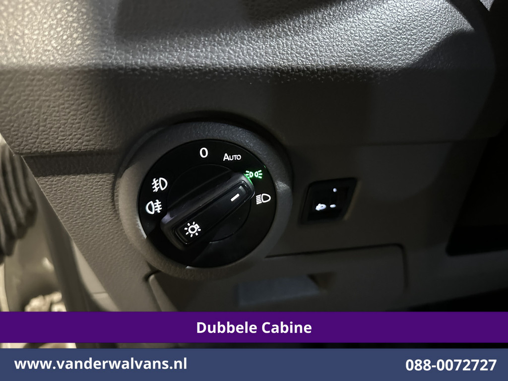 Volkswagen Transporter 2.0 TDI L2H1 Dubbele Cabine Euro6 Airco | 2200kg Trekhaak | Apple Carplay Cruiscontrol, Android Auto, 5-Zits, Parkeersensoren 15