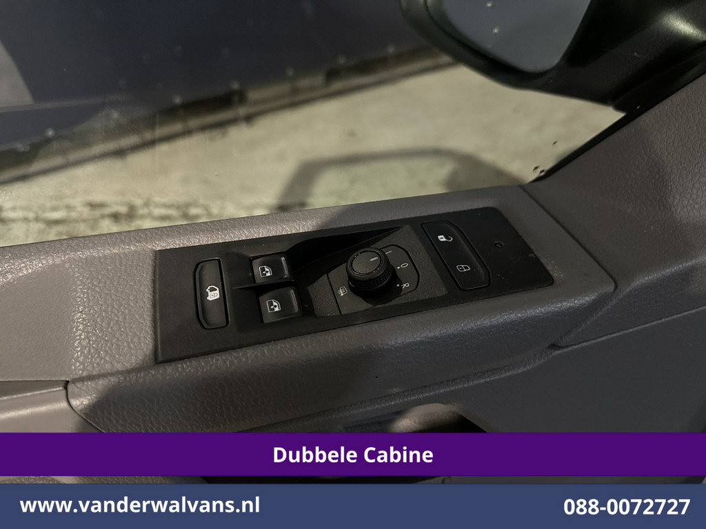 Volkswagen Transporter 2.0 TDI L2H1 Dubbele Cabine Euro6 Airco | 5-Zits | Navigatie | Trekhaak | Apple Carplay Android Auto, Cruisecontrol, Parkeersensoren 18
