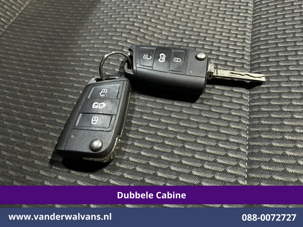 Volkswagen Transporter 2.0 TDI L2H1 Dubbele Cabine Euro6 Airco | 5-Zits | Navigatie | Trekhaak | Apple Carplay Android Auto, Cruisecontrol, Parkeersensoren 19
