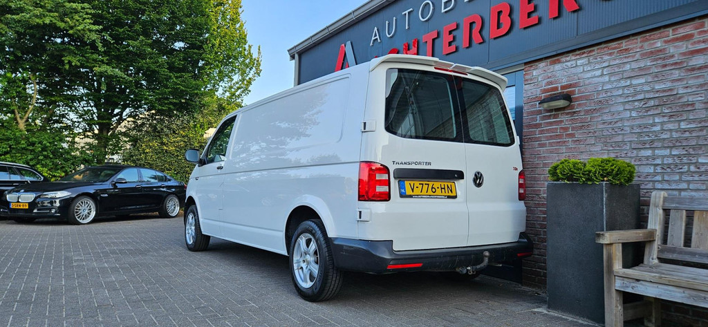 Volkswagen Transporter 2.0 TDI L2H1 Economy Trekhaak! Airco! NAP! Lang! Leuke Bus! 11