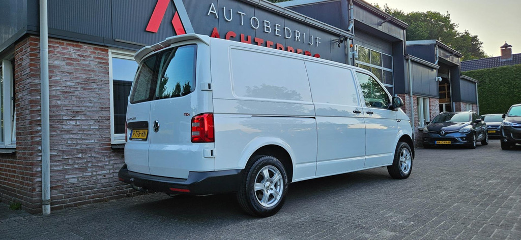 Volkswagen Transporter 2.0 TDI L2H1 Economy Trekhaak! Airco! NAP! Lang! Leuke Bus! 7