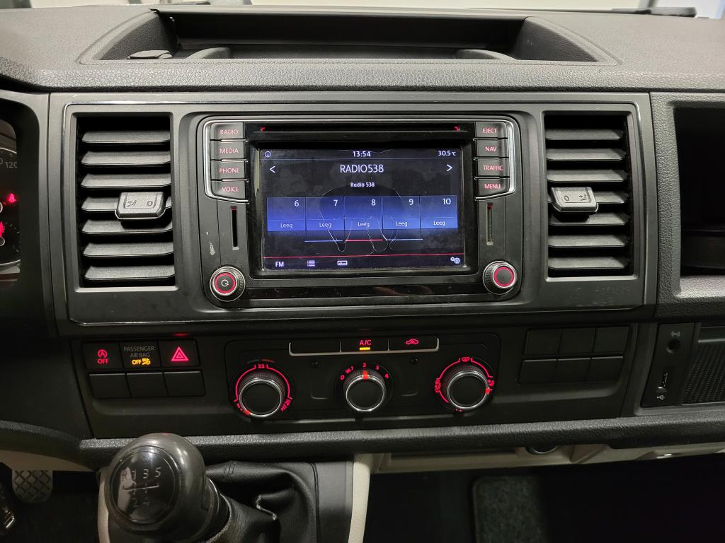 Volkswagen Transporter 2.0TDI L2/H1 Euro 6! 10