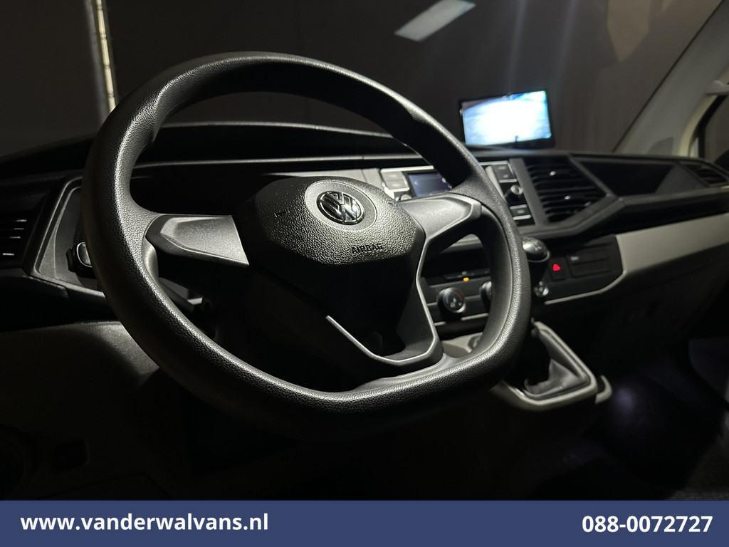 Volkswagen Transporter 2.0 TDI L2H1 Euro6 Airco | Imperiaal | Omvormer | Camera | Cruisecontrol | Trekhaak | Apple Carplay Android Auto, Parkeersensoren 15