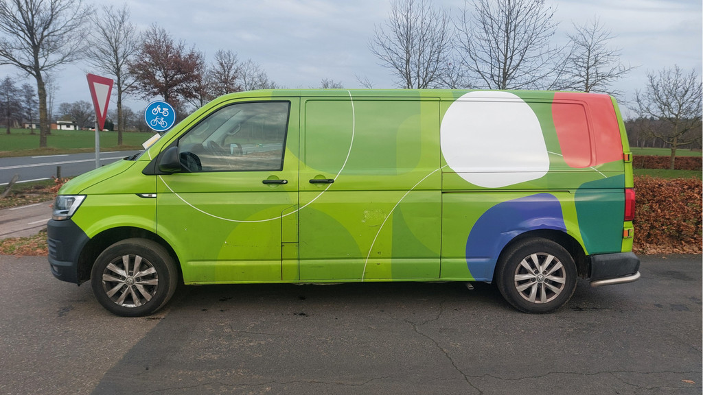 Volkswagen Transporter 2.0 TDI L2H1 Highline AIRCO/NAVI/ACC/DSG BJ 2019 13