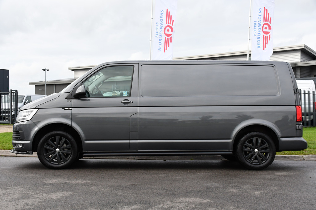 Volkswagen Transporter 2.0 TDI L2H1 PB Edition Adaptieve Cruise, LED, 150pk, Carplay, Sensoren, Trekhaak, Automaat, multimedia, Uniek! 9