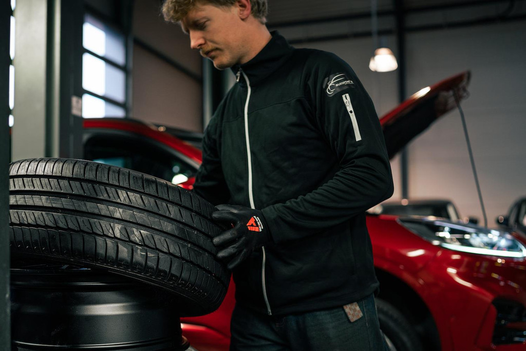 Volkswagen Transporter 2.0 TDI L2H2 / 204 PK / MARGE / ADD-Cruise / NAVI + Camera / Trekhaak / 2x Elek-Schuifdeuren / Leder + Verw 13