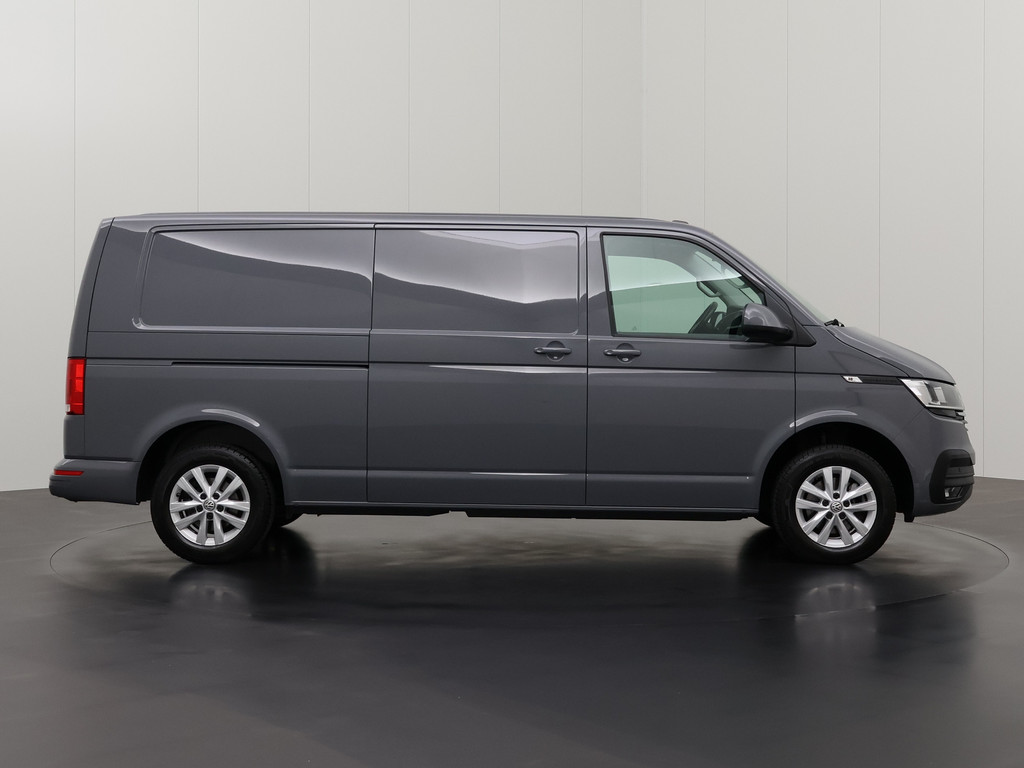 Volkswagen Transporter 2.0TDI Lang Highline | Navigatie | Camera | 3-Persoons | Airco | Cruise 13