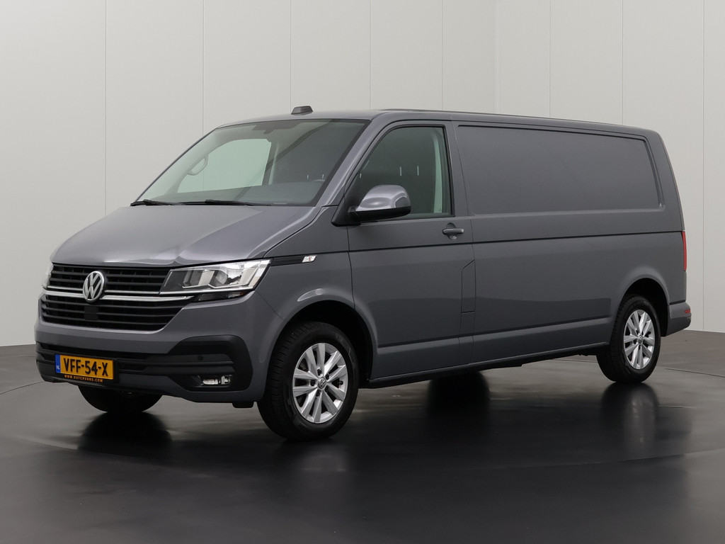 Volkswagen Transporter 2.0TDI Lang Highline | Navigatie | Camera | 3-Persoons | Airco | Cruise 7