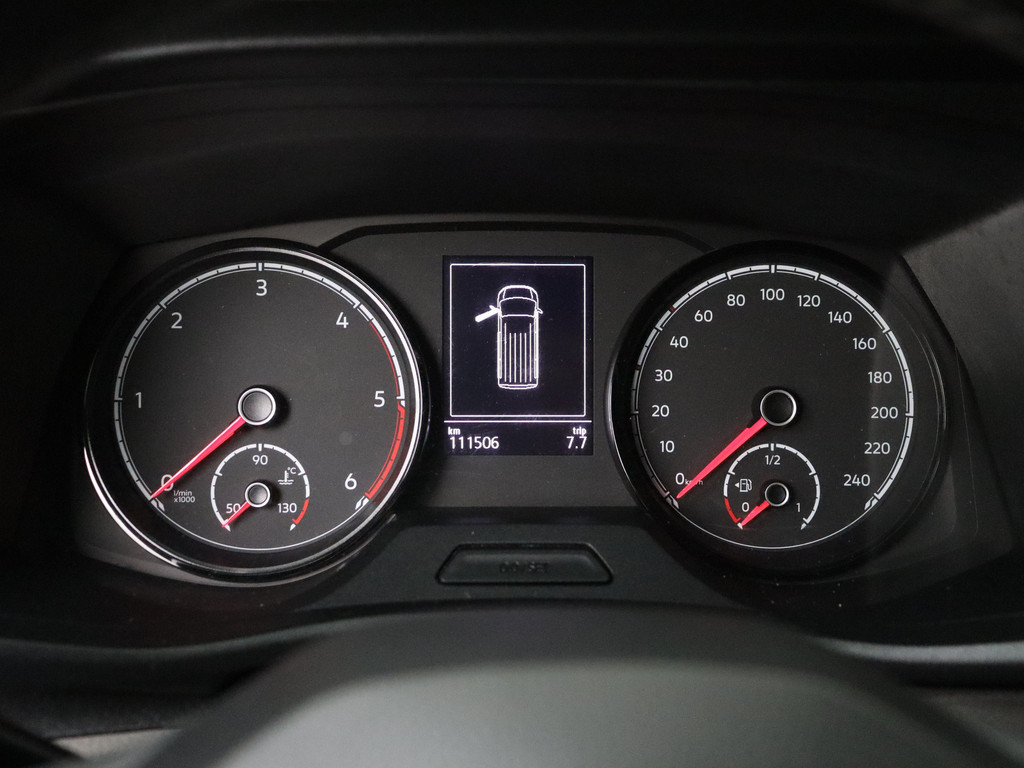 Volkswagen Transporter 2.0TDI Lang Highline | Navigatie | Camera | 3-Persoons | Airco | Cruise 9