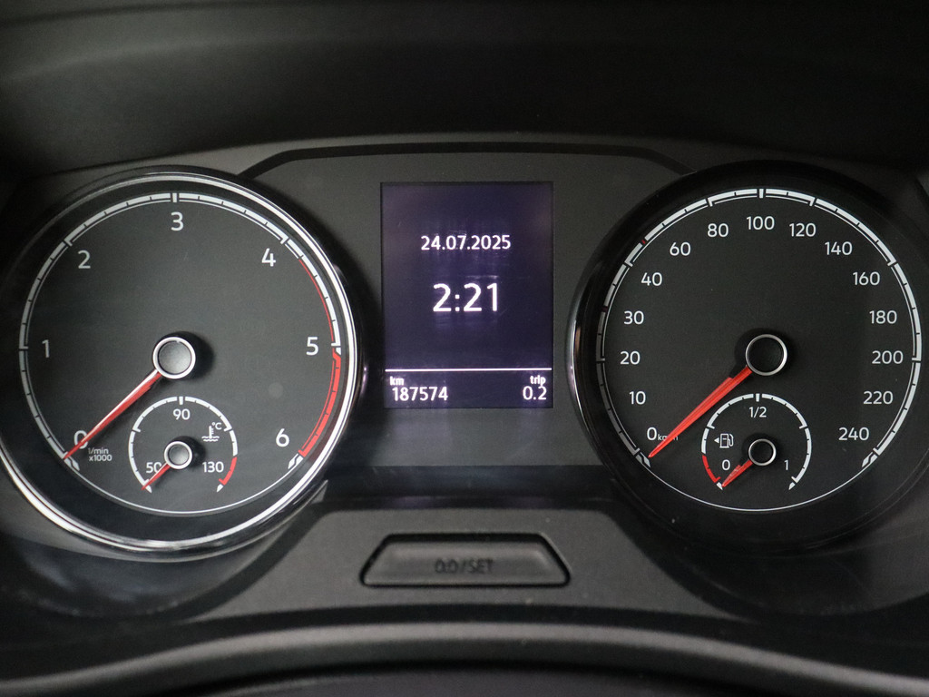 Volkswagen Transporter 2.0TDI Lang Koelwagen | Airco | Cruise | 3-Persoons | Trekhaak 14