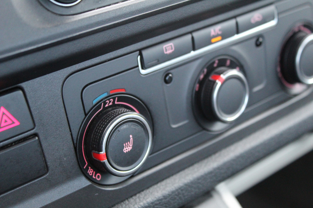 Volkswagen Transporter 2.0 TSI 150Pk L2H1 | BENZINE | Pick up | 1e eigenaar 15