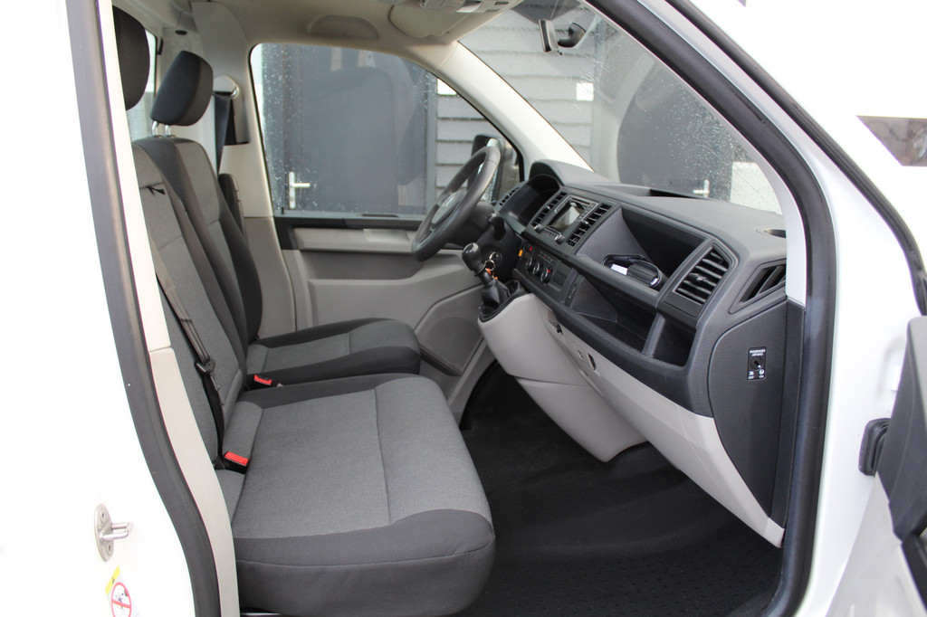 Volkswagen Transporter 2.0 TSI 150Pk L2H1 | BENZINE | Pick up | 1e eigenaar 9