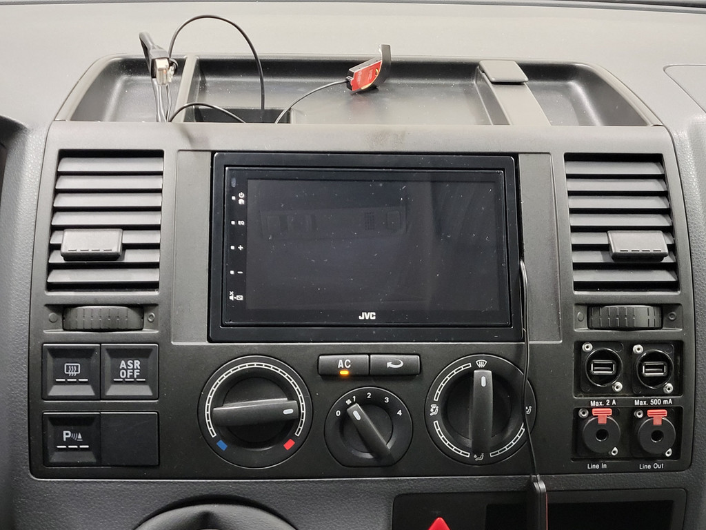 Volkswagen Transporter 2.5TDI 130pk L2/H1 Dubbele Cabine! 11