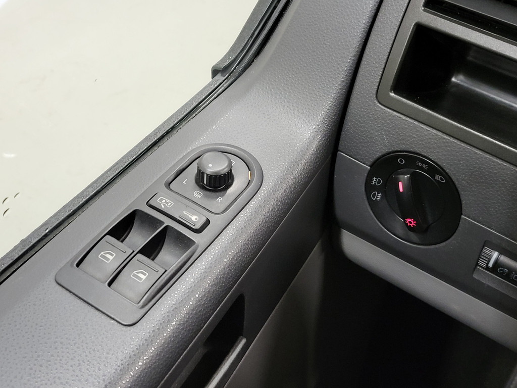 Volkswagen Transporter 2.5TDI 130pk L2/H1 Dubbele Cabine! 12