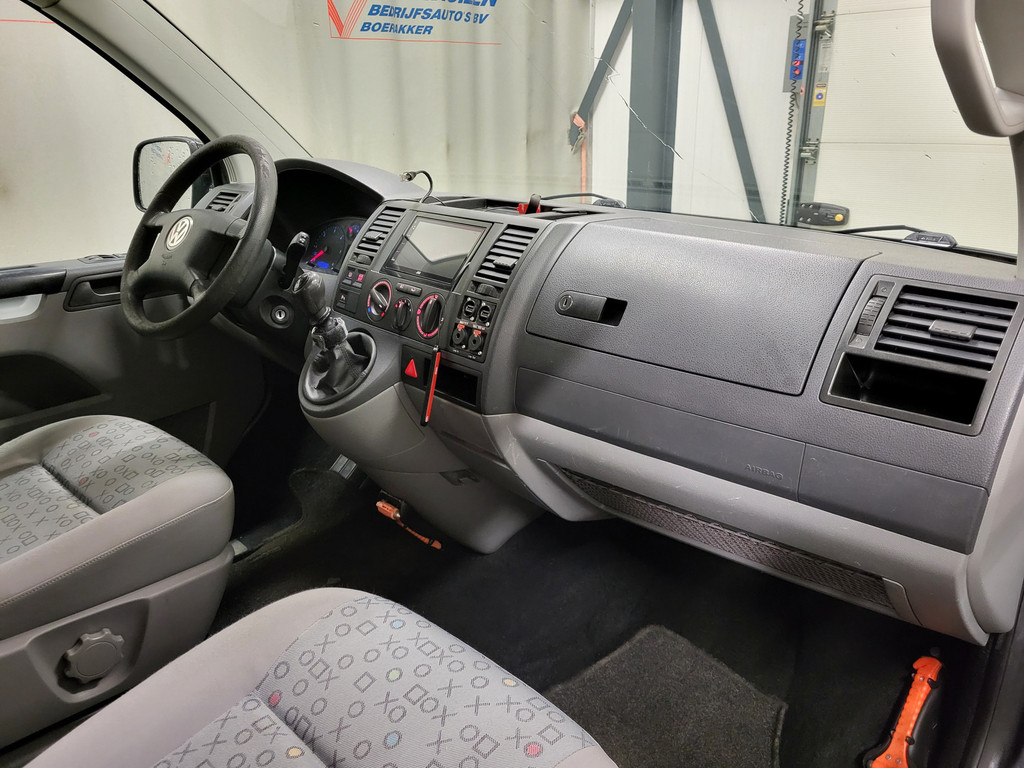 Volkswagen Transporter 2.5TDI 130pk L2/H1 Dubbele Cabine! 8