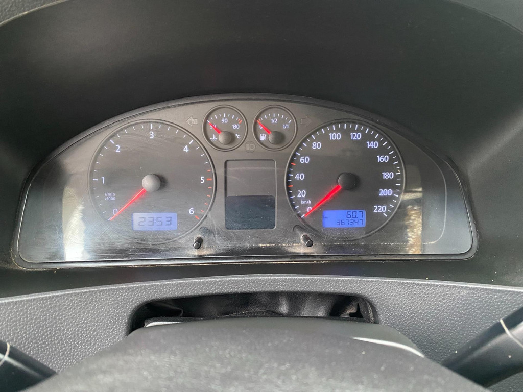 Volkswagen Transporter 2.5 TDI 340 DC MHD Caravelle * AC/Clima * 174PK * PDC * Airbag * Elek ramen * Elek Spiegels * Lang * 11