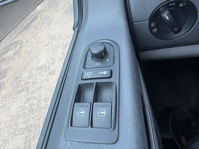 Volkswagen Transporter 2.5 TDI 340 MHD, L2H1, 10, aut., in een keurige staat ! 9