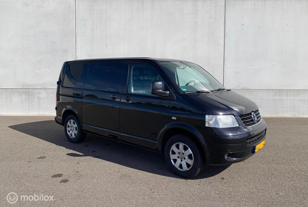 Volkswagen Transporter 2.5 TDI AUTOMAAT EUR3999,- + 21% BTW 20