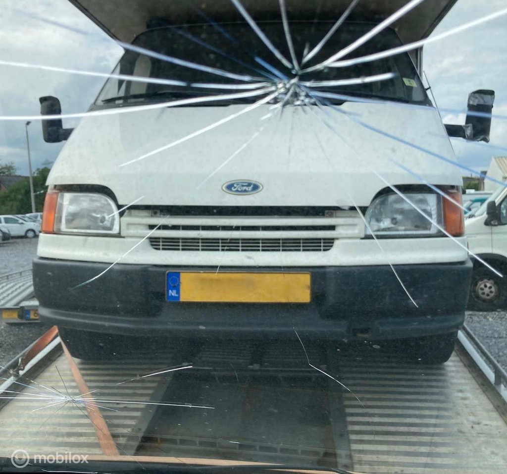 Volkswagen Transporter 2.5 TDI LANG 340 MOTOR DEFEKT 7