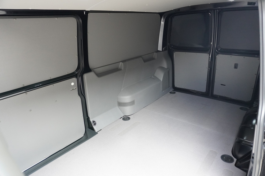 Volkswagen Transporter 30 | L2H1 | 4-Motion 150 pk DSG | Dubbele schuifdeur | Achteruitrijcamera | Adapative Cruise Control | LED koplampen | 11