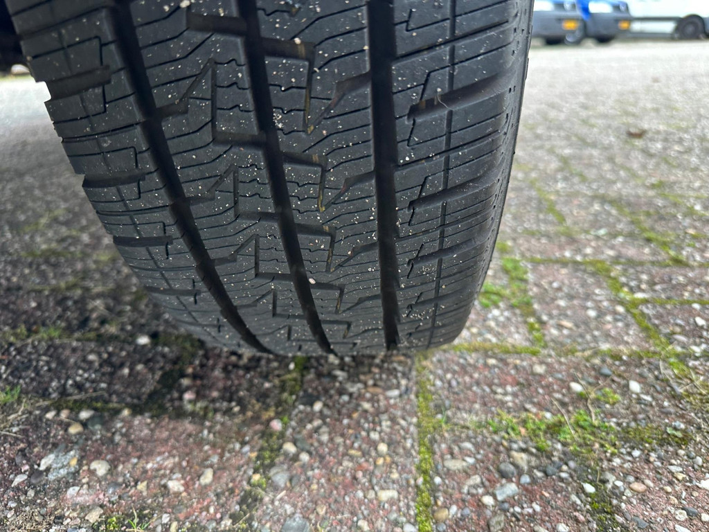 Volkswagen Transporter 4-MOTION/SPERDIFF.2.0TDi,103kw,E6,AC,L2/H2 8