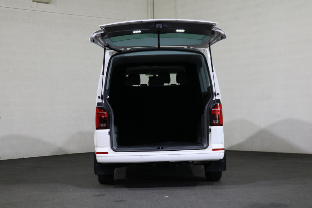Volkswagen Transporter Caravelle 2.0 TDI 150pk L2 H1 Automaat 10