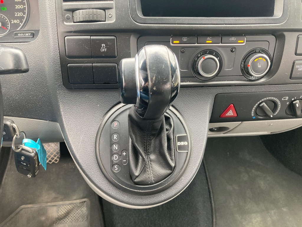 Volkswagen Transporter Rolstoelbus 11