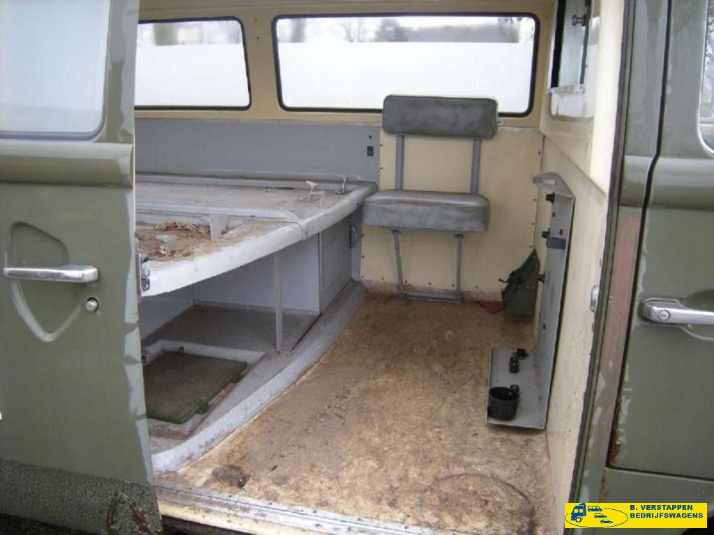 Volkswagen Transporter T2 EX Leger 8