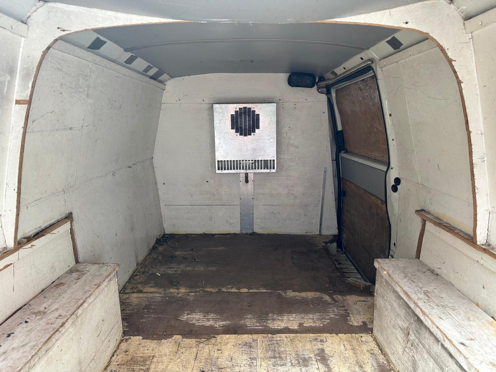 Volkswagen Transporter T4,LANG,2.5TDi,65kw/88pk,1e,EIG.161.502km 18