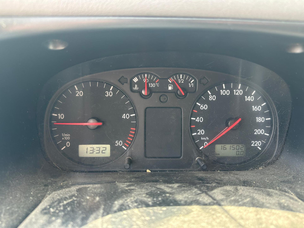 Volkswagen Transporter T4,LANG,5-CYL.2.5TDi,65kw/88pk,161.474km 11