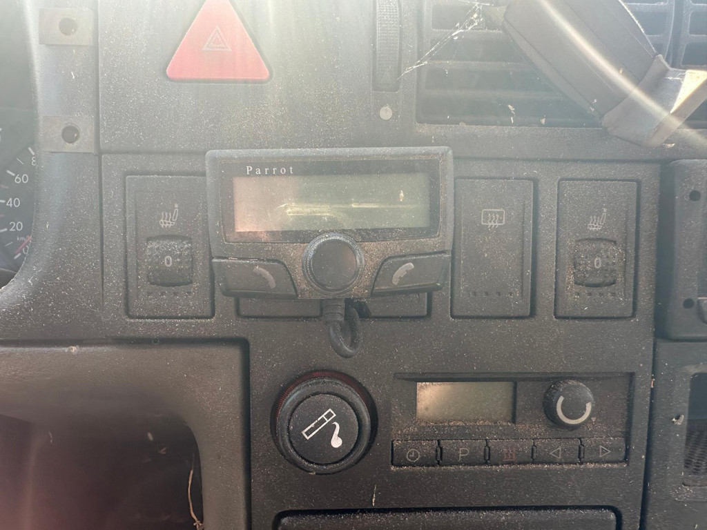 Volkswagen Transporter T4,SYNCRO,SPER.DIFF.2.5TDi,5-Cyl.75kw/102pk 19