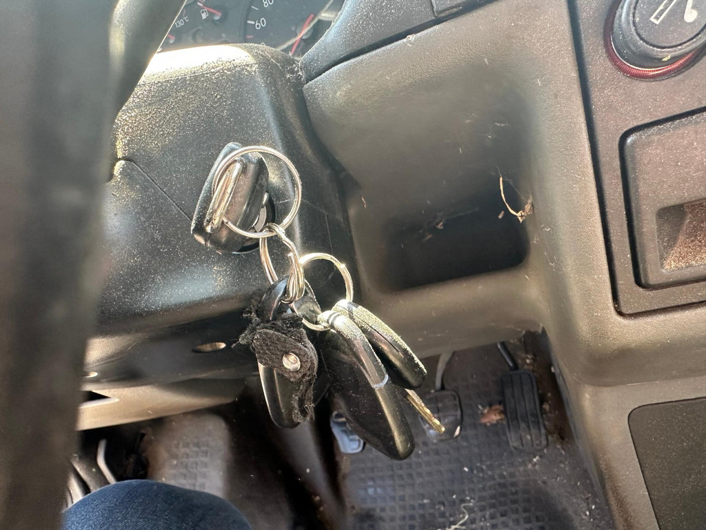 Volkswagen Transporter T4,SYNCRO,SPER.DIFF.2.5TDi,5-Cyl.75kw/102pk 21